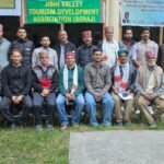 बंजार सराज में जिभी वैली पर्यटन विकास संघ की नई टीम निर्विरोध घोषित।  रिटायर्ड कैप्टन किशन सिंह को फिर सौंपी अध्यक्ष पद की कमान।