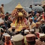 तीन माह बाद स्वर्ग से लौटे देव श्रीबड़ा छमाहूं 44 हजार रानियों की कैद में हुए मदहोश