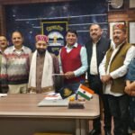 सूत्रधार कला संगम कुल्लू का प्रतिनिधिमंडल उपायुक्त कुल्लू से मिला, नशा निवारण के प्रयासों पर हुई चर्चा
